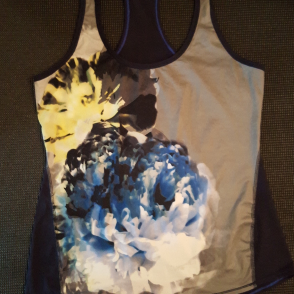 Athleta Tank - Picture 3 of 4